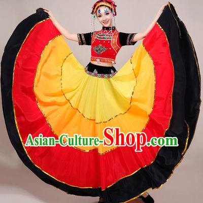 China Minority Torch Festival Dress Yi Nationality Folk Dance Costumes Guizhou Ethnic Performance Outfits and Headwear