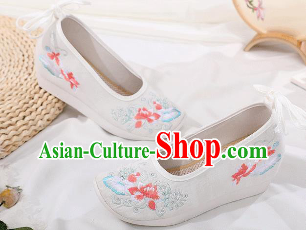 China Handmade Cloth Platform Shoes Traditional Embroidered Lotus White Shoes China Handmade Cloth Platform Shoes Traditional Embroidered Lotus White Shoes