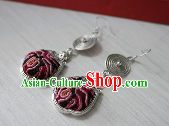 China Handmade Guizhou Hmong Ethnic Silver Earrings Traditional Miao Nationality Ear Accessories China Handmade Guizhou Hmong Ethnic Silver Earrings Traditional Miao Nationality Ear Accessories
