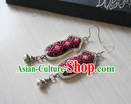 China Traditional Miao Nationality Silver Ear Accessories Handmade Guizhou Ethnic Embroidered Earrings China Traditional Miao Nationality Silver Ear Accessories Handmade Guizhou Ethnic Embroidered Earrings