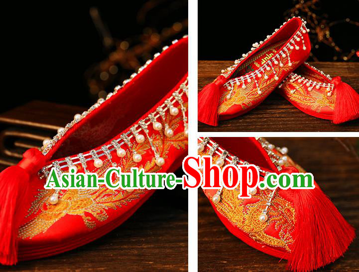 Chinese Pearls Tassel Shoes Classical Wedding Bride Shoes Traditional Xiuhe Embroidered Red Cloth Shoes Chinese Pearls Tassel Shoes Classical Wedding Bride Shoes Traditional Xiuhe Embroidered Red Cloth Shoes