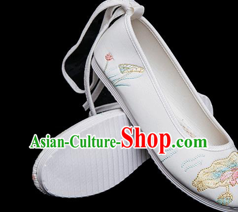 Chinese Handmade White Cloth Shoes Classical Dance Shoes Traditional Embroidered Lotus Shoes Chinese Handmade White Cloth Shoes Classical Dance Shoes Traditional Embroidered Lotus Shoes