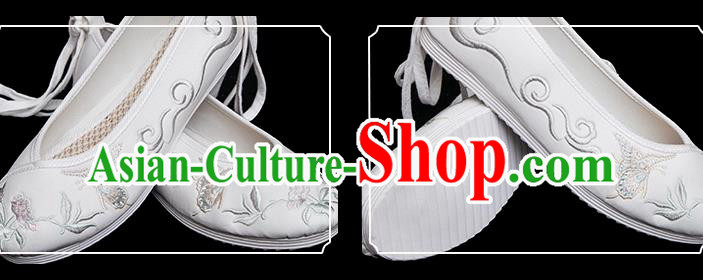Chinese National Woman Shoes Classical Embroidered Butterfly Shoes Traditional White Cloth Shoes Chinese National Woman Shoes Classical Embroidered Butterfly Shoes Traditional White Cloth Shoes