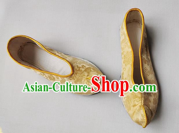 Chinese Classical Dragons Pattern Shoes Hand Golden Brocade Shoes Traditional Ancient Empress Shoes Chinese Classical Dragons Pattern Shoes Hand Golden Brocade Shoes Traditional Ancient Empress Shoes