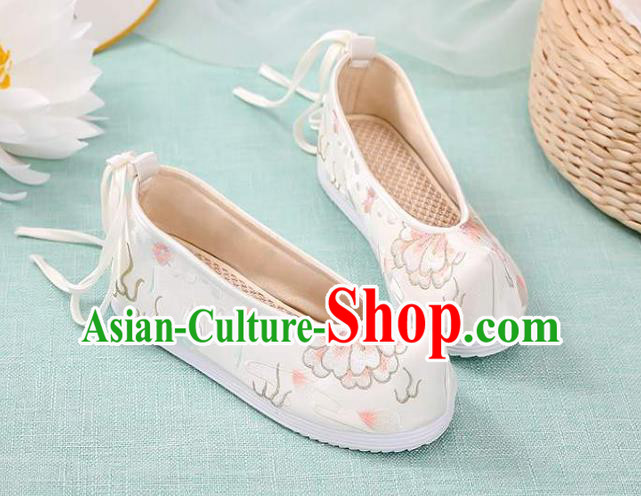 Chinese Classical Dance Shoes National Woman Embroidered Shoes Traditional Hanfu White Cloth Shoes Chinese Classical Dance Shoes National Woman Embroidered Shoes Traditional Hanfu White Cloth Shoes