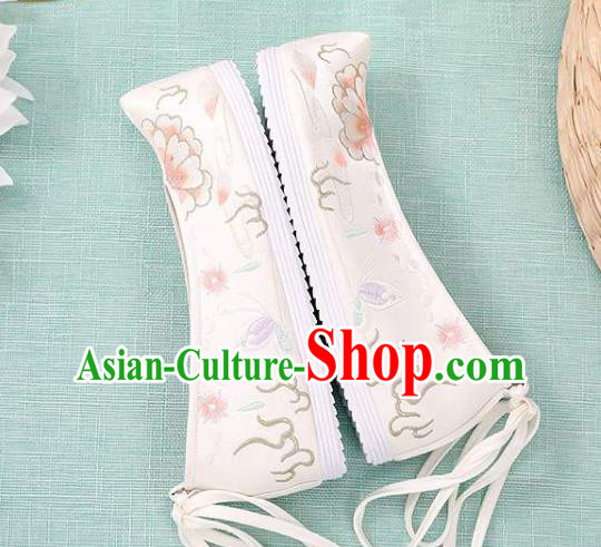Chinese Classical Dance Shoes National Woman Embroidered Shoes Traditional Hanfu White Cloth Shoes Chinese Classical Dance Shoes National Woman Embroidered Shoes Traditional Hanfu White Cloth Shoes