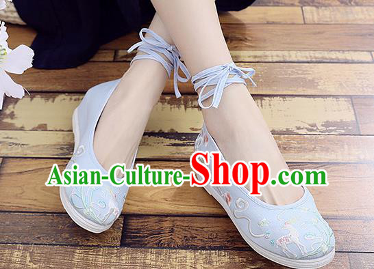Chinese National Embroidered Blue Cloth Shoes Traditional Hanfu Shoes Classical Dance Shoes Chinese National Embroidered Blue Cloth Shoes Traditional Hanfu Shoes Classical Dance Shoes