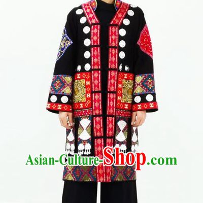 China Dong Nationality Festival Garment Costumes Traditional Yunnan Ethnic Folk Dance Clothing