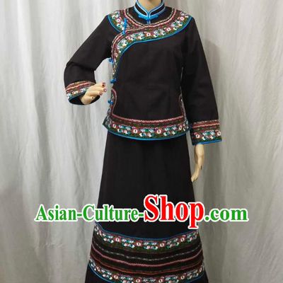 Chinese Bouyei Ethnic Folk Dance Garment Clothing Traditional Puyi Nationality Embroidered Black Blouse and Skirt Suits