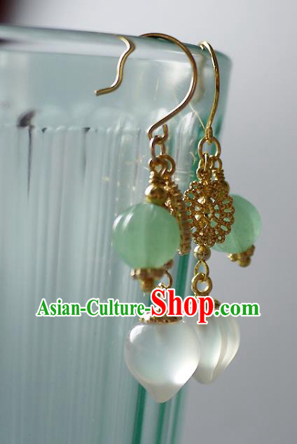 Chinese Ancient Court Lady Ear Accessories Traditional Qing Dynasty White Chalcedony Earrings Chinese Ancient Court Lady Ear Accessories Traditional Qing Dynasty White Chalcedony Earrings