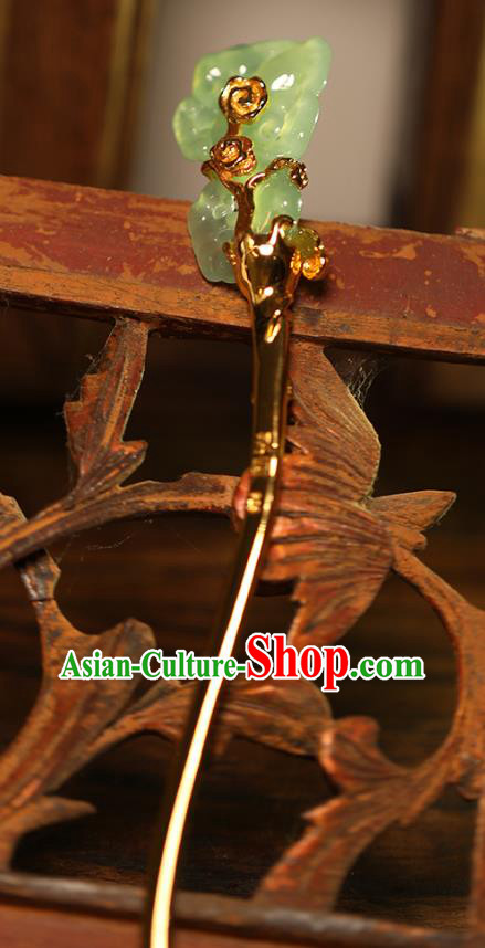 China Handmade Jadeite Cloud Hairpin Traditional Cheongsam Headwear Ancient Palace Lady Golden Hair Stick China Handmade Jadeite Cloud Hairpin Traditional Cheongsam Headwear Ancient Palace Lady Golden Hair Stick