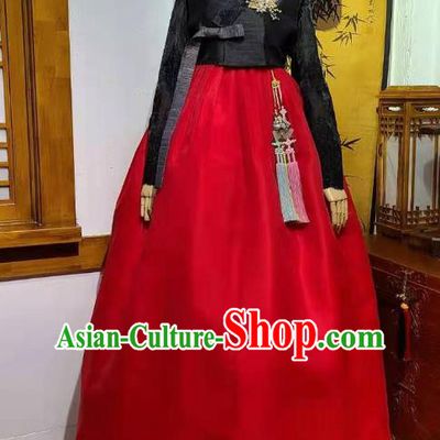Asian Korea Wedding Hanbok Clothing Korean Bride Black Blouse and Red Dress Garments Traditional Fashion