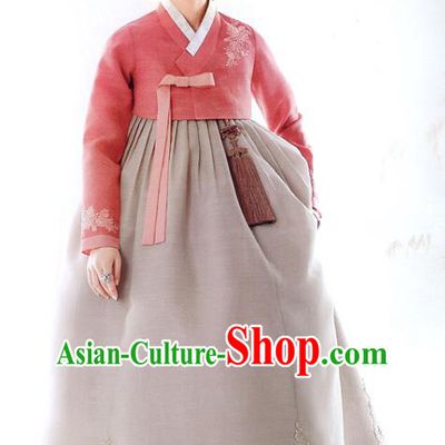 Asian Korea Traditional Garments Fashion Hanbok Clothing Korean Wedding Mother Pink Blouse and Grey Dress