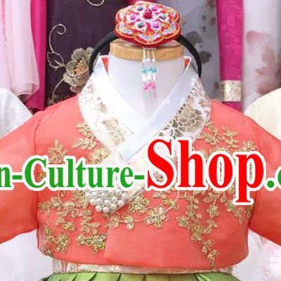Asian Korea Girl Red Blouse and Green Dress Korean Children Garments Fashion Traditional Festival Hanbok Clothing