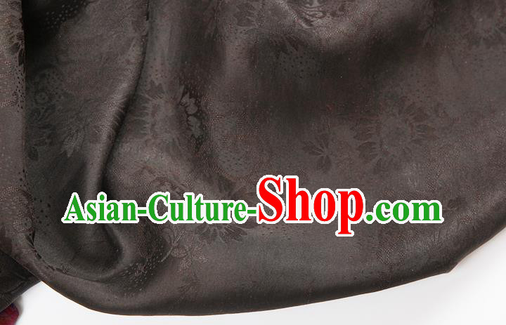 China Classical Purple Brocade Traditional Mangnolia Pattern Gambiered Guangdong Gauze Silk Fabric China Classical Purple Brocade Traditional Mangnolia Pattern Gambiered Guangdong Gauze Silk Fabric