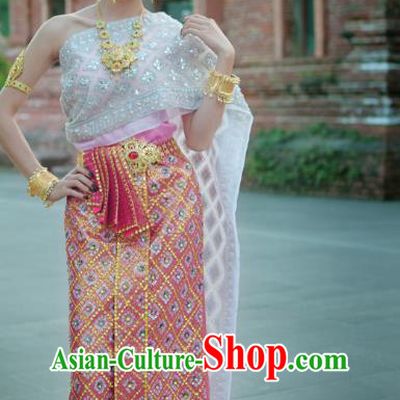 Asian Thai Wedding Woman Dress Clothing Traditional Thailand Court Consort Blouse and Embroidery Rosy Skirt Uniforms