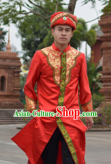 Thailand Traditional Bridegroom Costumes Asian Thai Prince Wedding Red Long Gown Clothing and Hat Thailand Traditional Bridegroom Costumes Asian Thai Prince Wedding Red Long Gown Clothing and Hat