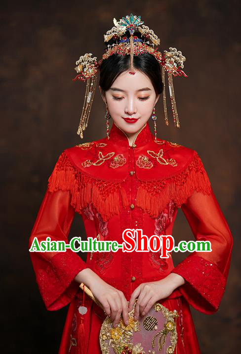 China Traditional Embroidered Wedding Costumes Classical Bride Red Blouse and Skirt China Traditional Embroidered Wedding Costumes Classical Bride Red Blouse and Skirt
