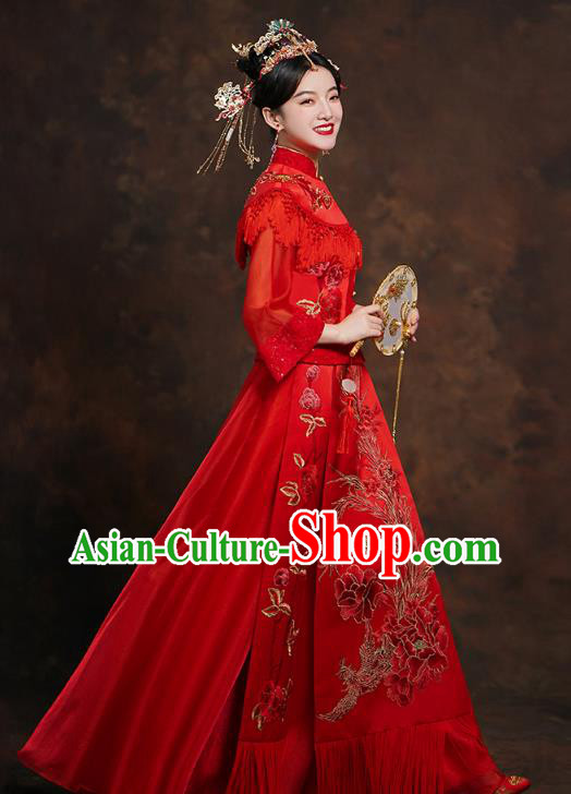 China Traditional Embroidered Wedding Costumes Classical Bride Red Blouse and Skirt China Traditional Embroidered Wedding Costumes Classical Bride Red Blouse and Skirt