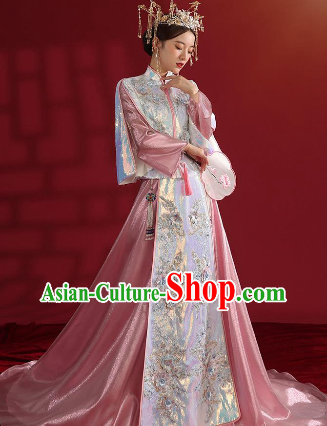 China Bride Dress Traditional Wedding Costumes Classical Embroidered Pink Xiuhe Suit China Bride Dress Traditional Wedding Costumes Classical Embroidered Pink Xiuhe Suit