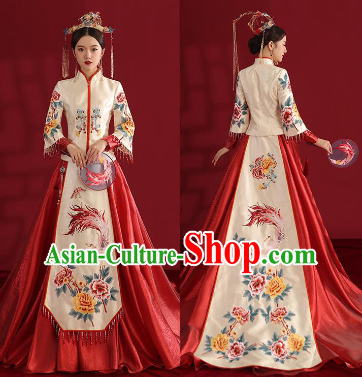 China Classical Embroidered Phoenix Peony Wedding Dress Traditional Bride Xiuhe Suit Costumes China Classical Embroidered Phoenix Peony Wedding Dress Traditional Bride Xiuhe Suit Costumes