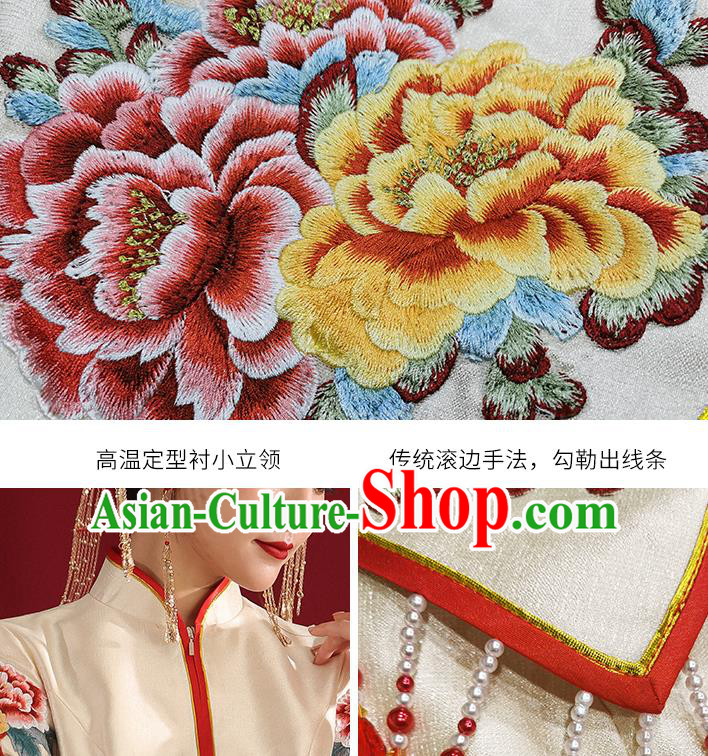 China Classical Embroidered Phoenix Peony Wedding Dress Traditional Bride Xiuhe Suit Costumes China Classical Embroidered Phoenix Peony Wedding Dress Traditional Bride Xiuhe Suit Costumes