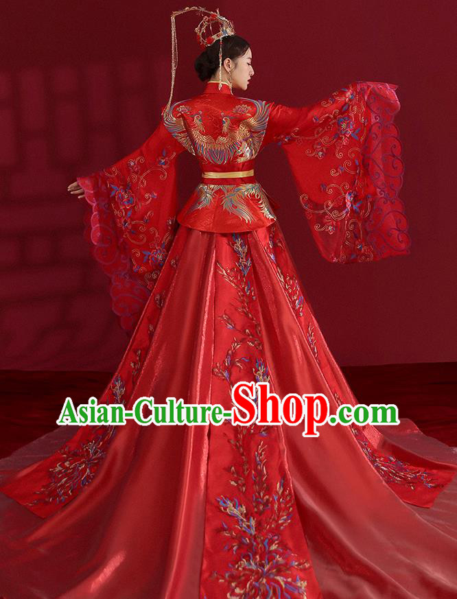 China Ancient Empress Embroidered Red Dress Traditional Wedding Bride Hanfu Costumes China Ancient Empress Embroidered Red Dress Traditional Wedding Bride Hanfu Costumes