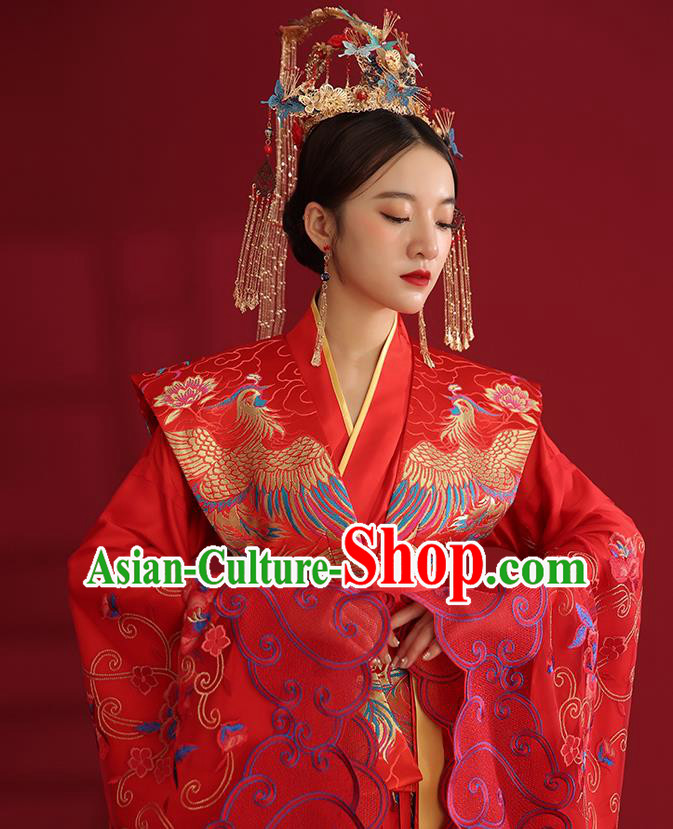China Ancient Empress Embroidered Red Dress Traditional Wedding Bride Hanfu Costumes China Ancient Empress Embroidered Red Dress Traditional Wedding Bride Hanfu Costumes