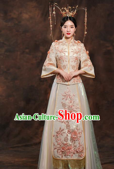 China Ancient Bride Costumes Toast Dress Traditional Wedding Champagne Xiuhe Suits China Ancient Bride Costumes Toast Dress Traditional Wedding Champagne Xiuhe Suits