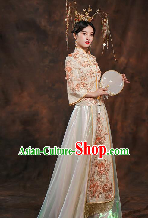 China Ancient Bride Costumes Toast Dress Traditional Wedding Champagne Xiuhe Suits China Ancient Bride Costumes Toast Dress Traditional Wedding Champagne Xiuhe Suits