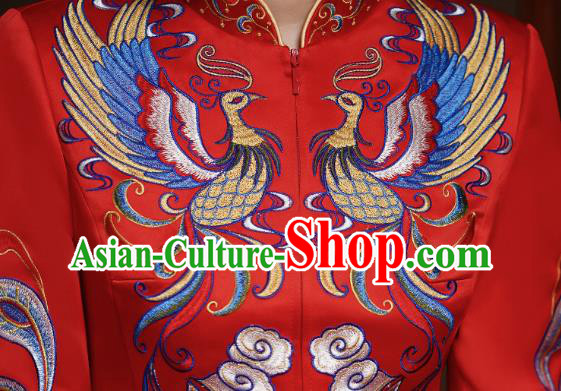 China Classical Bride Costumes Toast Embroidered Dress Traditional Wedding Red Xiuhe Suits China Classical Bride Costumes Toast Embroidered Dress Traditional Wedding Red Xiuhe Suits