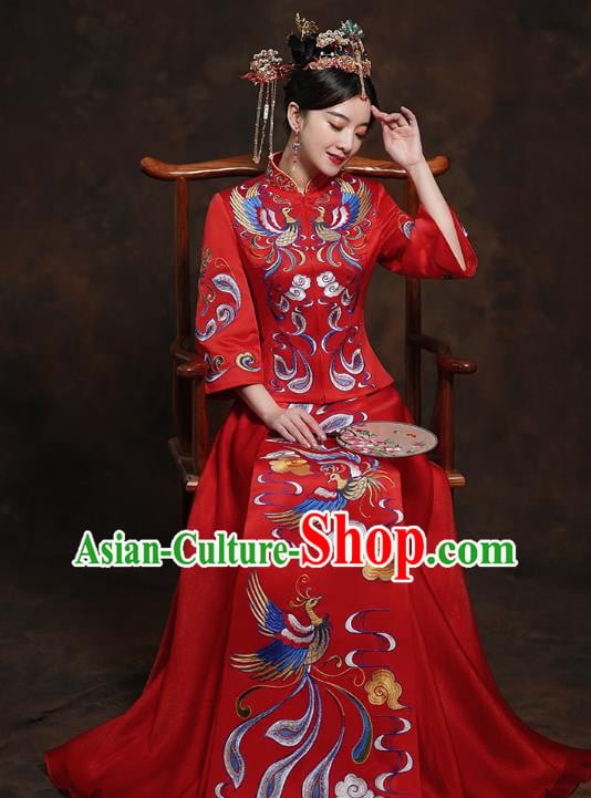 China Classical Bride Costumes Toast Embroidered Dress Traditional Wedding Red Xiuhe Suits China Classical Bride Costumes Toast Embroidered Dress Traditional Wedding Red Xiuhe Suits