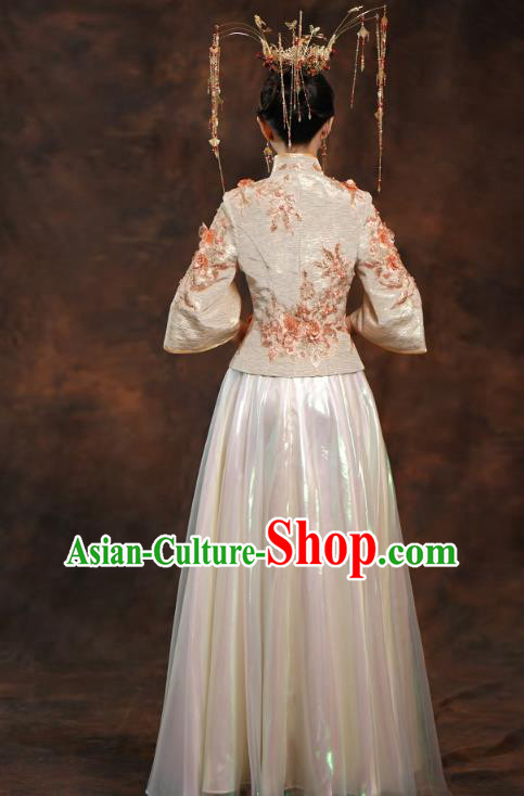 China Ancient Bride Costumes Toast Dress Traditional Wedding Champagne Xiuhe Suits China Ancient Bride Costumes Toast Dress Traditional Wedding Champagne Xiuhe Suits