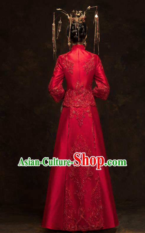 China Traditional Embroidery Beads Toast Dress Wedding Red Xiuhe Suits Classical Bride Costumes China Traditional Embroidery Beads Toast Dress Wedding Red Xiuhe Suits Classical Bride Costumes