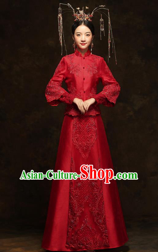 China Traditional Embroidery Beads Toast Dress Wedding Red Xiuhe Suits Classical Bride Costumes China Traditional Embroidery Beads Toast Dress Wedding Red Xiuhe Suits Classical Bride Costumes