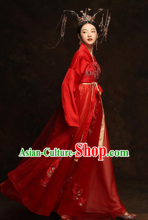 China Traditional Bride Embroidered Costumes Ancient Empress Red Hanfu Dress Classical Wedding Xiuhe Suits China Traditional Bride Embroidered Costumes Ancient Empress Red Hanfu Dress Classical Wedding Xiuhe Suits
