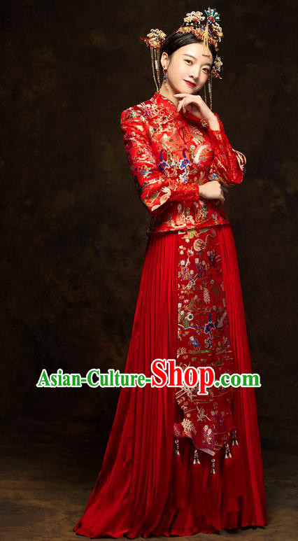 China Classical Hundred Children Painting Xiuhe Suits Traditional Bride Costumes Wedding Toast Dress China Classical Hundred Children Painting Xiuhe Suits Traditional Bride Costumes Wedding Toast Dress