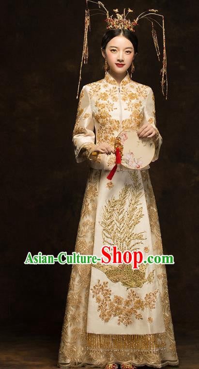China Traditional Bride Costumes Wedding Toast Dress Classical Embroidered Phoenix Golden Xiuhe Suits China Traditional Bride Costumes Wedding Toast Dress Classical Embroidered Phoenix Golden Xiuhe Suits