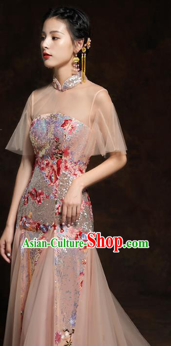 Chinese Traditional Wedding Bride Champagne Veil Cheongsam Clothing Classical Embroidered Sequins Toast Dress Chinese Traditional Wedding Bride Champagne Veil Cheongsam Clothing Classical Embroidered Sequins Toast Dress