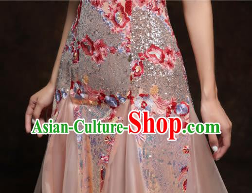 Chinese Traditional Wedding Bride Champagne Veil Cheongsam Clothing Classical Embroidered Sequins Toast Dress Chinese Traditional Wedding Bride Champagne Veil Cheongsam Clothing Classical Embroidered Sequins Toast Dress