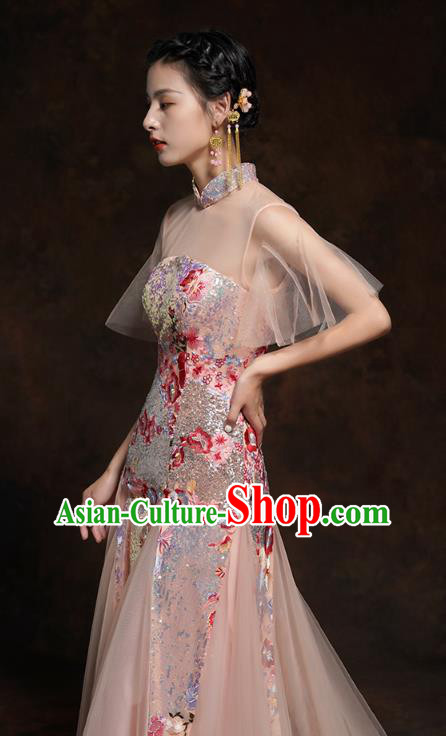 Chinese Traditional Wedding Bride Champagne Veil Cheongsam Clothing Classical Embroidered Sequins Toast Dress Chinese Traditional Wedding Bride Champagne Veil Cheongsam Clothing Classical Embroidered Sequins Toast Dress