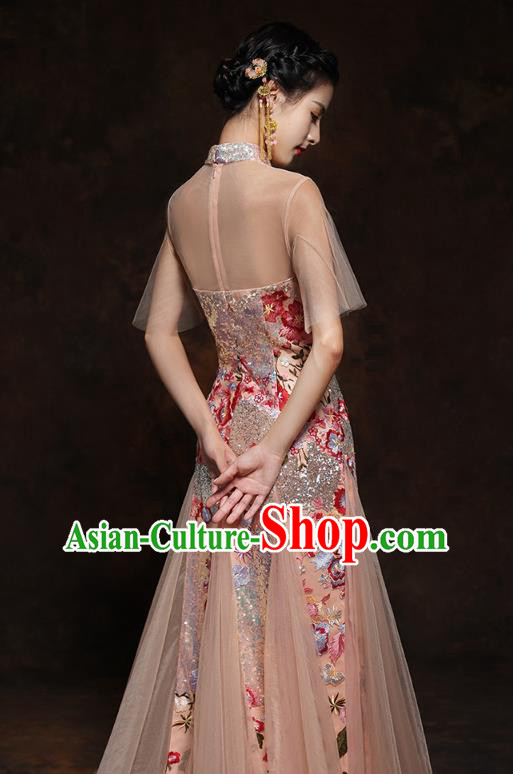 Chinese Traditional Wedding Bride Champagne Veil Cheongsam Clothing Classical Embroidered Sequins Toast Dress Chinese Traditional Wedding Bride Champagne Veil Cheongsam Clothing Classical Embroidered Sequins Toast Dress