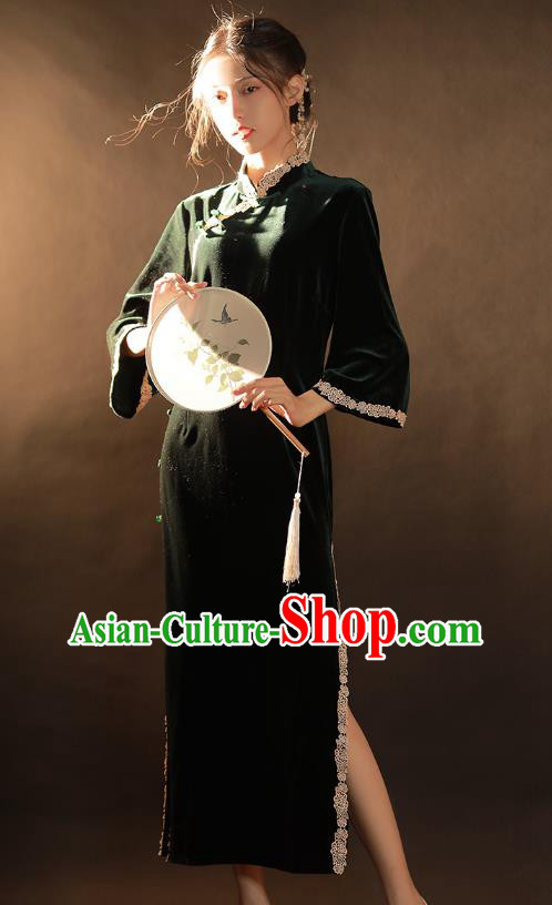 China Traditional Atrovirens Velvet Qipao Dress National Young Woman Classical Dance Cheongsam China Traditional Atrovirens Velvet Qipao Dress National Young Woman Classical Dance Cheongsam