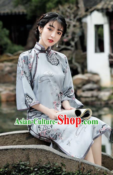Republic of China Traditional Printing Light Green Qipao Dress National Young Woman Cheongsam Republic of China Traditional Printing Light Green Qipao Dress National Young Woman Cheongsam