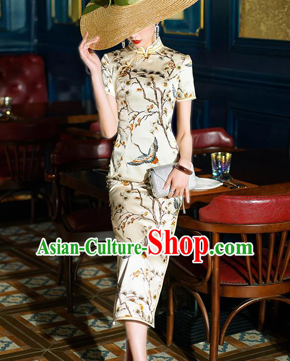 China Classical Crane Pattern Cheongsam Traditional Shanghai Young Concubine Beige Silk Qipao Dress China Classical Crane Pattern Cheongsam Traditional Shanghai Young Concubine Beige Silk Qipao Dress