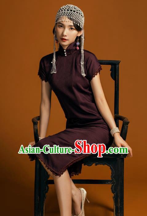 China Classical Lace Sleeve Cheongsam Traditional Young Lady Deep Purple Qipao Dress China Classical Lace Sleeve Cheongsam Traditional Young Lady Deep Purple Qipao Dress