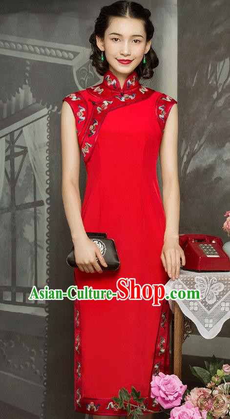 China Classical Sleeveless Cheongsam Traditional Minguo Embroidered Red Silk Qipao Dress China Classical Sleeveless Cheongsam Traditional Minguo Embroidered Red Silk Qipao Dress