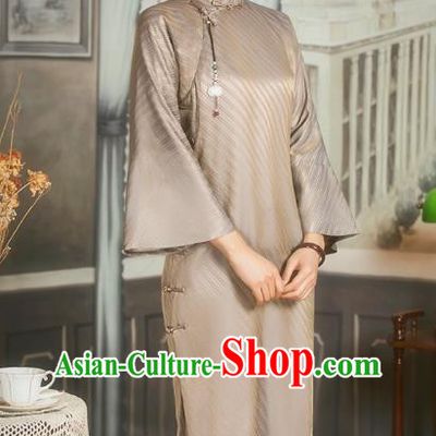 China Classical Wide Sleeve Cheongsam Traditional Minguo Shanghai Woman Light Brown Silk Qipao Dress