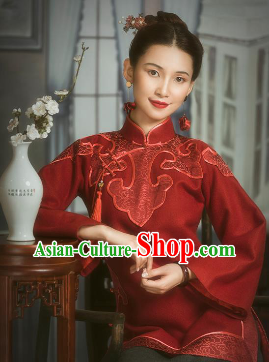 Chinese National Wedding Bride Upper Outer Garment Clothing Tang Suit Embroidered Red Woolen Jacket Chinese National Wedding Bride Upper Outer Garment Clothing Tang Suit Embroidered Red Woolen Jacket