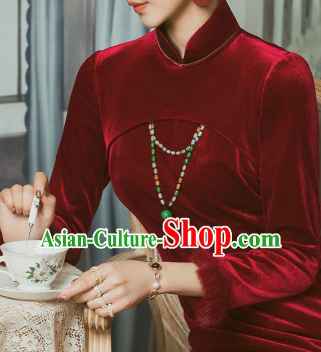 China Classical Wine Red Velvet Cheongsam Traditional Minguo Shanghai Young Woman Qipao Dress China Classical Wine Red Velvet Cheongsam Traditional Minguo Shanghai Young Woman Qipao Dress